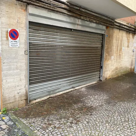 Alojamento de Acomodação e Pequeno-almoço Cilea14 Nápoles